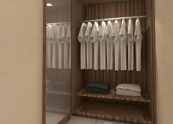 Cappuccino Hotel @ Mount Austin